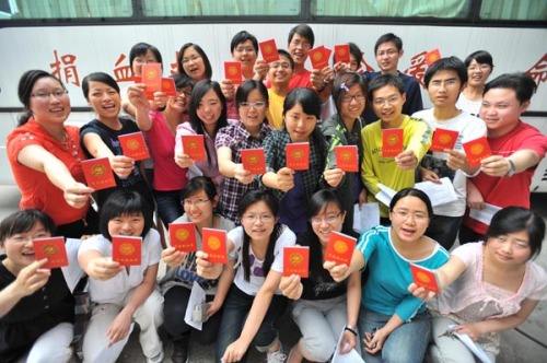 在獻(xiàn)血車獻(xiàn)血應(yīng)該注意什么？02